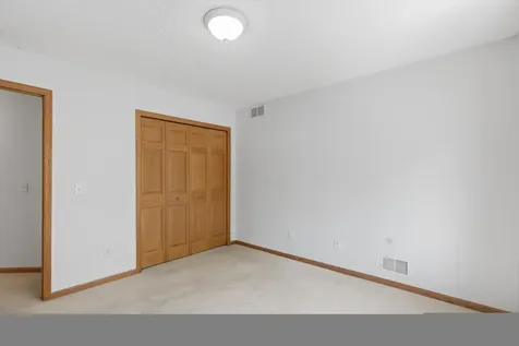 9142 Woodland Drive Saint Bonifacius MN 55375
