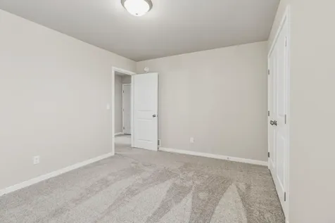 6723 Deer Creek Loop Horace ND 58047