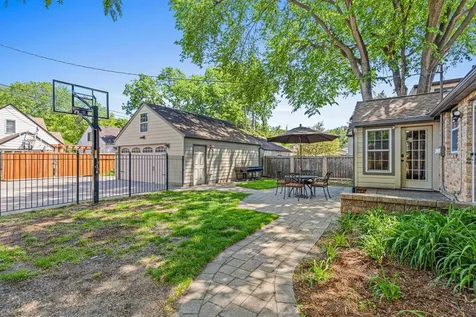 5605 Elliot Avenue Minneapolis MN 55417