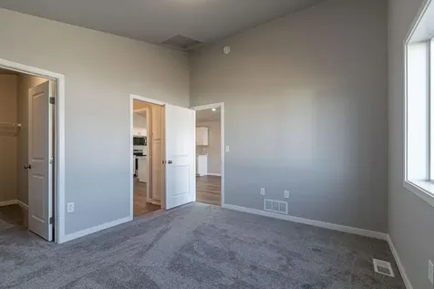 6211 87th Avenue S Horace ND 58047