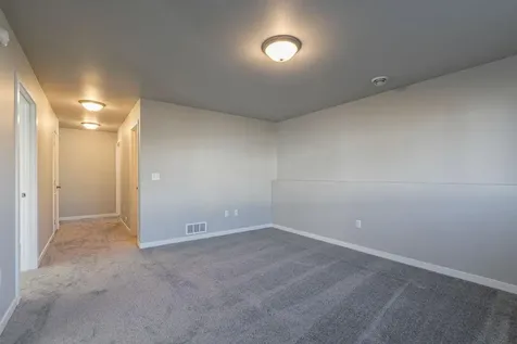 6211 87th Avenue S Horace ND 58047