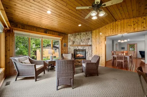 6757 Newcomb Avenue NW Annandale MN 55302