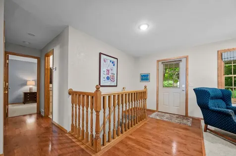 6757 Newcomb Avenue NW Annandale MN 55302