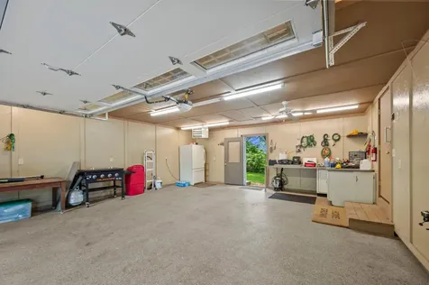 6757 Newcomb Avenue NW Annandale MN 55302