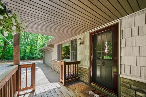 6757 Newcomb Avenue NW Annandale MN 55302