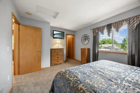 14378 Eagle Street NW Andover MN 55304