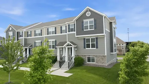 7077 Rice Creek Place NE Fridley MN 55432