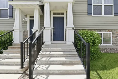 7077 Rice Creek Place NE Fridley MN 55432