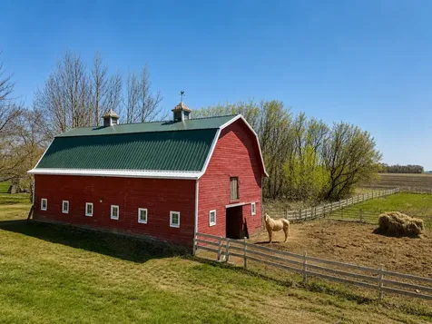 1979 175th Avenue Hallock MN 56728