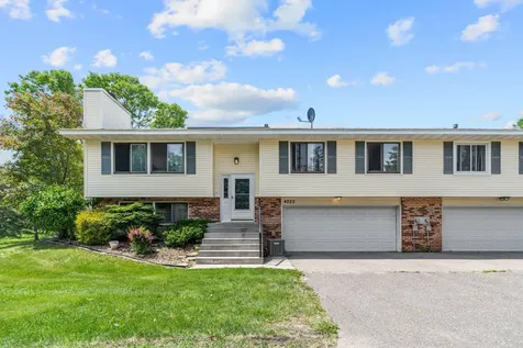 4222 Bridgewood Terrace Vadnais Heights MN 55127