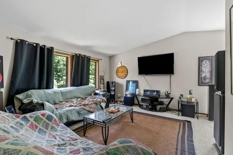 4222 Bridgewood Terrace Vadnais Heights MN 55127
