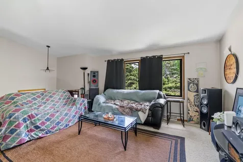 4222 Bridgewood Terrace Vadnais Heights MN 55127