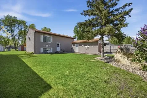 406 3rd Avenue Mapleton ND 58059