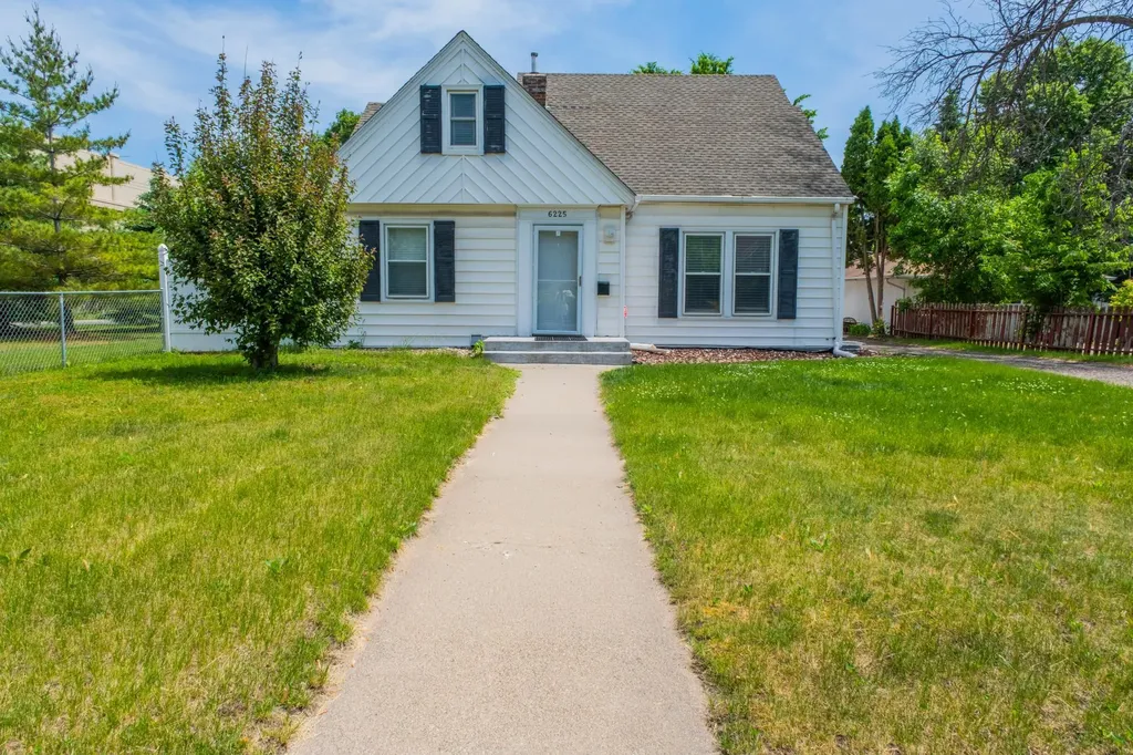 6225 Pillsbury Avenue S Richfield MN 55423
