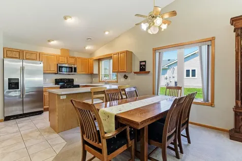 1096 Prairie View Drive SW Hutchinson MN 55350