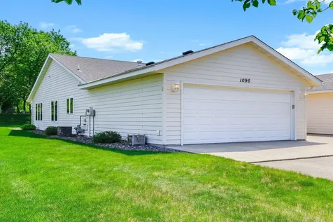 1096 Prairie View Drive SW Hutchinson MN 55350