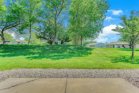 1096 Prairie View Drive SW Hutchinson MN 55350
