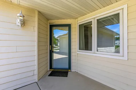1096 Prairie View Drive SW Hutchinson MN 55350