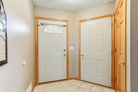 1096 Prairie View Drive SW Hutchinson MN 55350