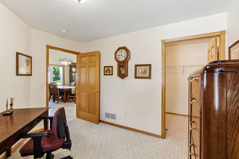 1096 Prairie View Drive SW Hutchinson MN 55350