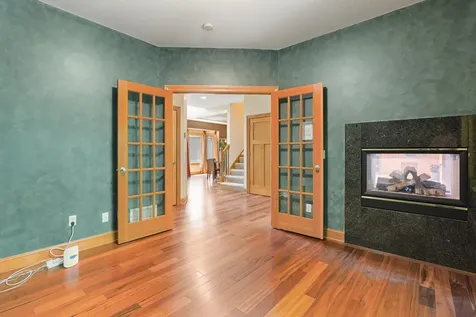 1228 Wildwood Way Chaska MN 55318