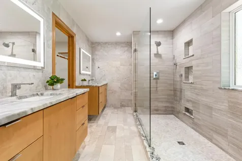 1228 Wildwood Way Chaska MN 55318