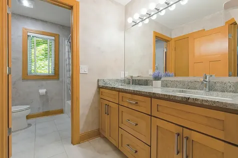 1228 Wildwood Way Chaska MN 55318