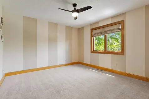 1228 Wildwood Way Chaska MN 55318