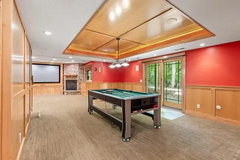 1228 Wildwood Way Chaska MN 55318