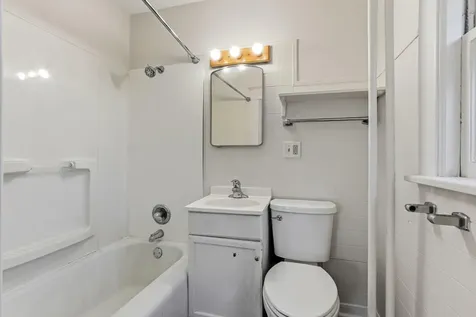 852 Ashland Avenue Saint Paul MN 55104