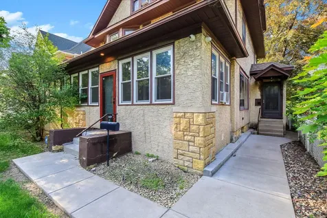 852 Ashland Avenue Saint Paul MN 55104