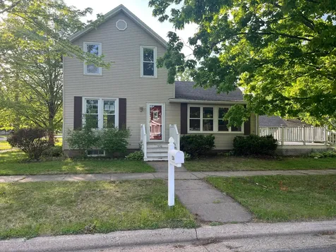 536 Gambia Avenue Wabasha MN 55981