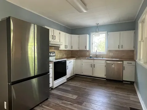 536 Gambia Avenue Wabasha MN 55981