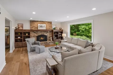 135 Luce Line Ridge Orono MN 55359