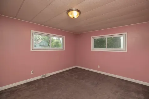 409 3rd Street NE Grand Meadow MN 55936