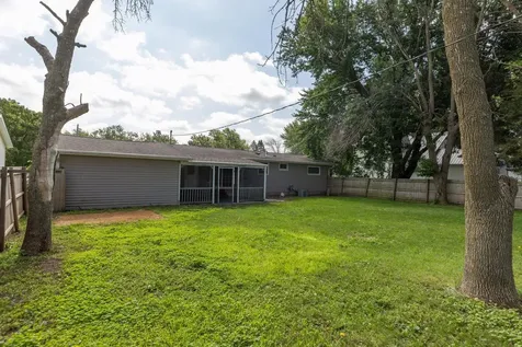409 3rd Street NE Grand Meadow MN 55936