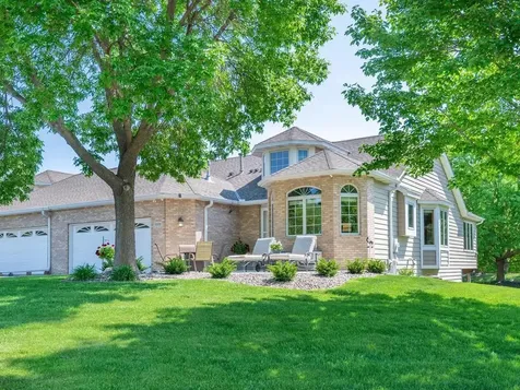 15930 38th Avenue N Plymouth MN 55446