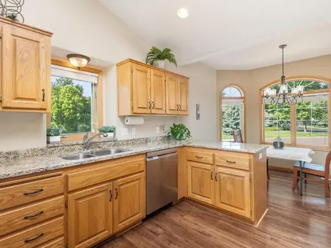 15930 38th Avenue N Plymouth MN 55446