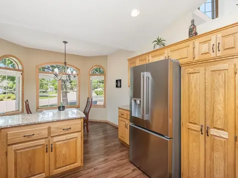 15930 38th Avenue N Plymouth MN 55446