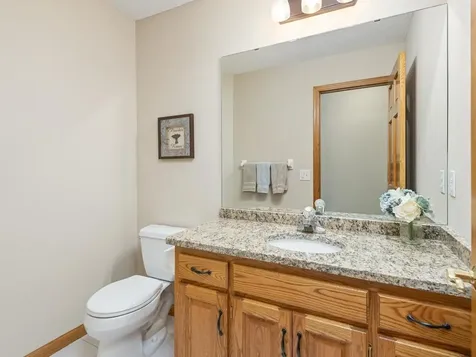 15930 38th Avenue N Plymouth MN 55446