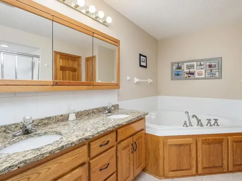 15930 38th Avenue N Plymouth MN 55446