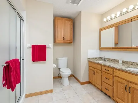 15930 38th Avenue N Plymouth MN 55446