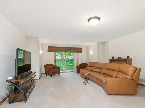 15930 38th Avenue N Plymouth MN 55446
