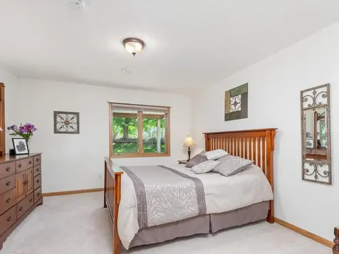 15930 38th Avenue N Plymouth MN 55446