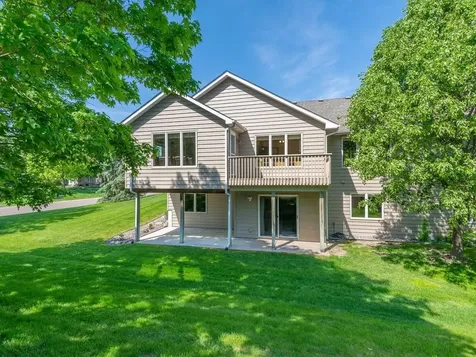 15930 38th Avenue N Plymouth MN 55446