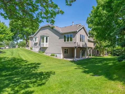 15930 38th Avenue N Plymouth MN 55446