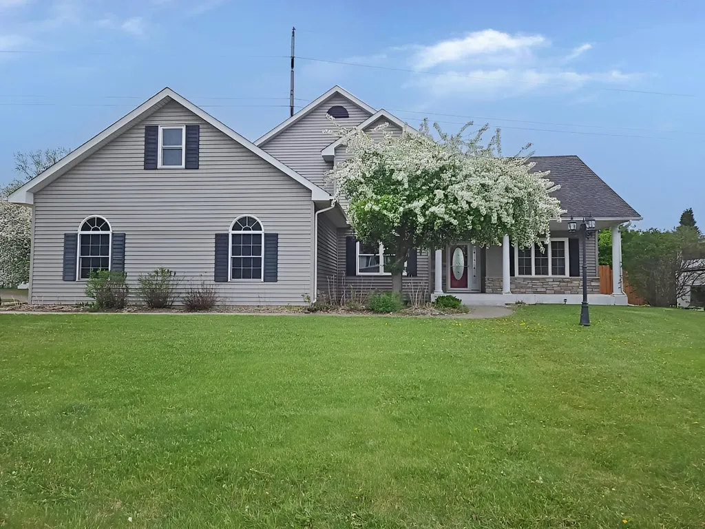 5928 Pintail Lane White Bear Lake MN 55110