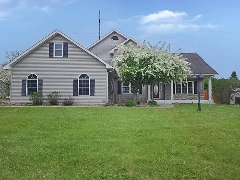 5928 Pintail Lane White Bear Lake MN 55110