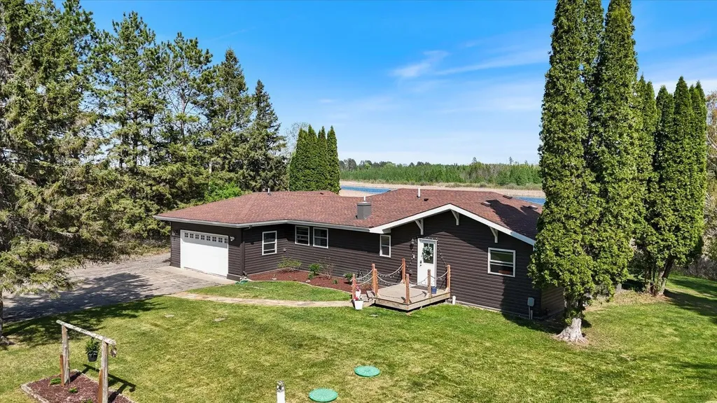 42315 County Road 117 Cohasset MN 55721