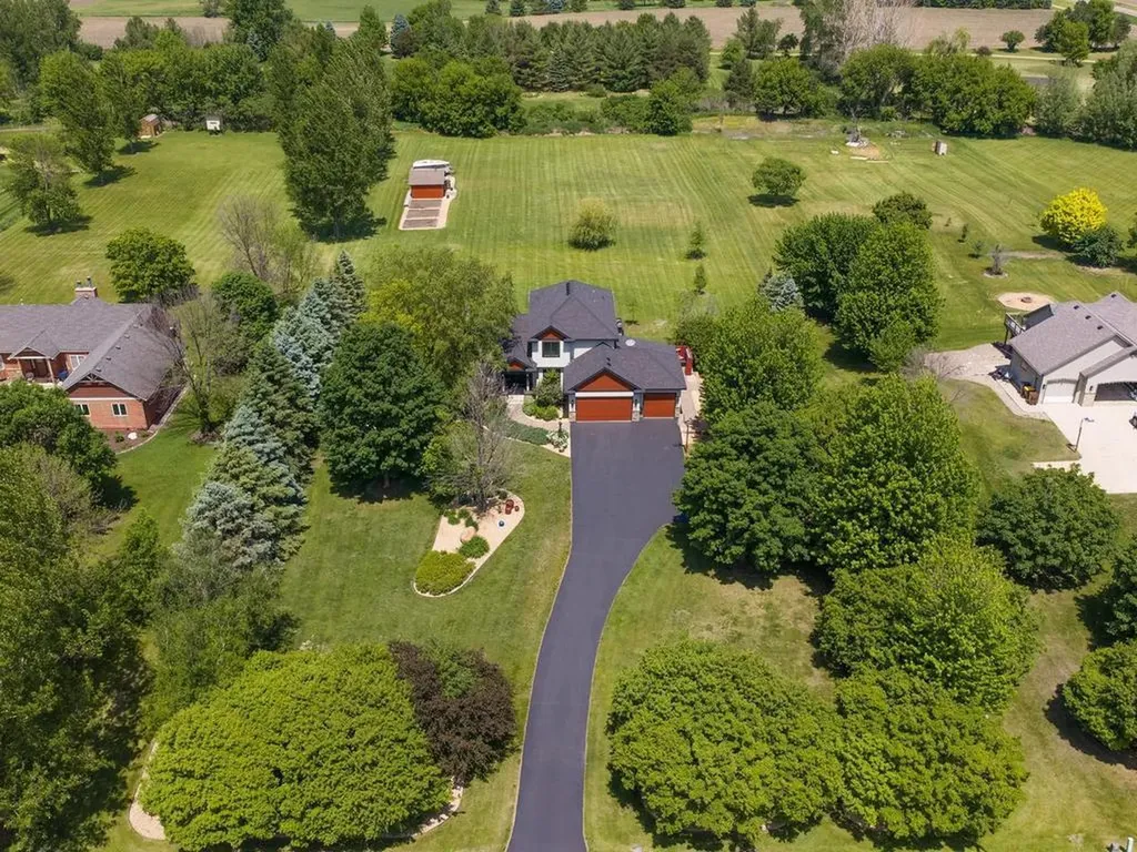 6134 214th Street W Jordan MN 55352